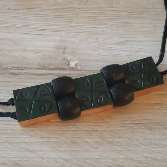 Vintage 90s wooden choker - Picture 2 of 4